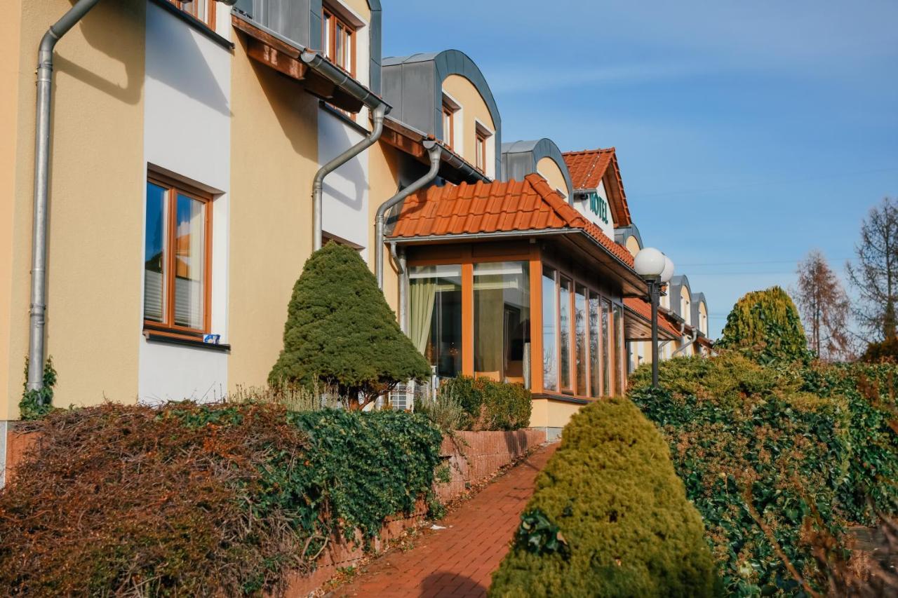 Landhotel Dresden Exterior foto